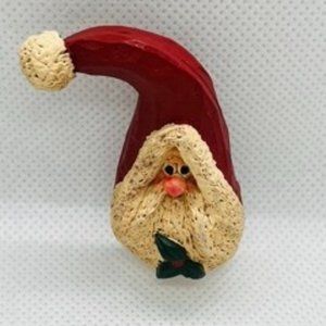 Wood carved Santa brooch
